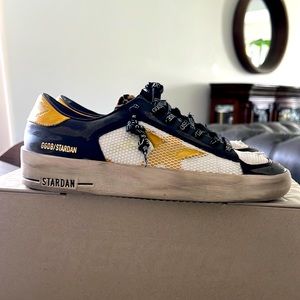 GOLDEN GOOSE SNEAKER